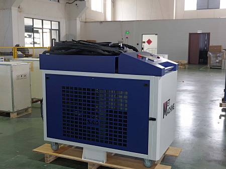 Аппарат ручной лазерной очистки  MetMachine MLC-6000С