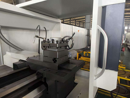 Токарный станок с ЧПУ MetMachine СК6150-1500S(S)