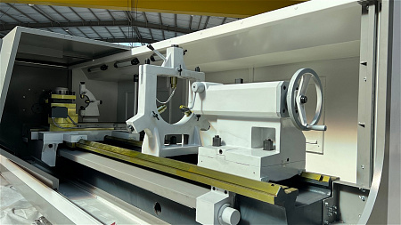 Токарный станок с ЧПУ MetMachine СК6180GH-3000